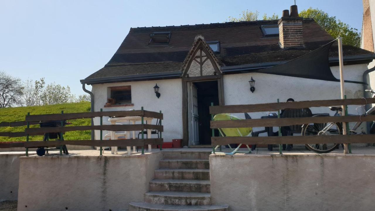 Petit gîte de Charme proche Loire à Vélo Savonnières Exterior foto
