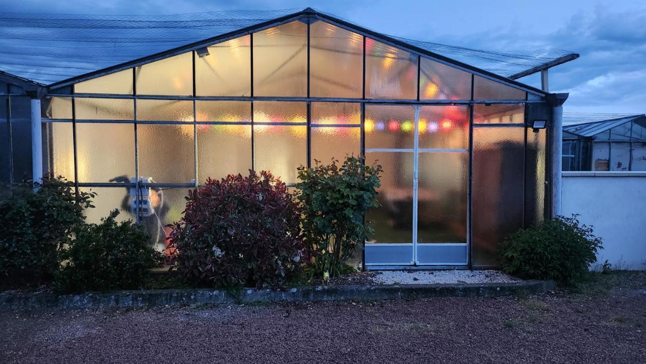 Petit gîte de Charme proche Loire à Vélo Savonnières Exterior foto